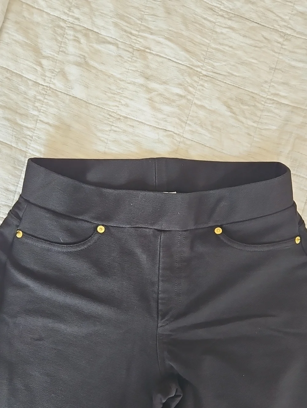 Michael Kors streamlined black